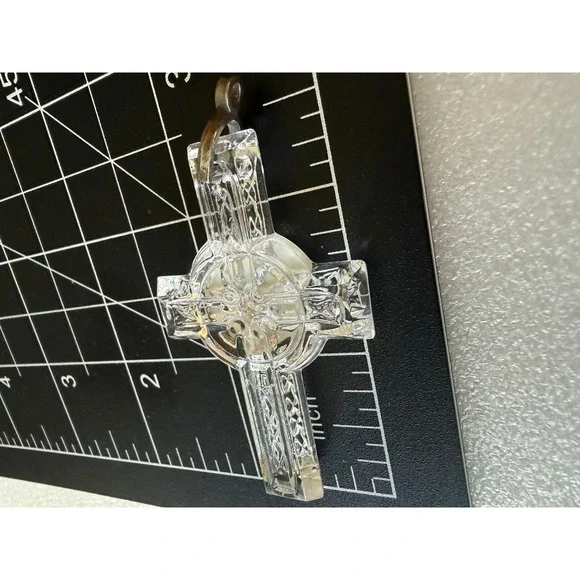 Waterford Crystal Celtic Cross Pendant Made in Ireland Cut Glass Hallmarked - Picture 6 of 7